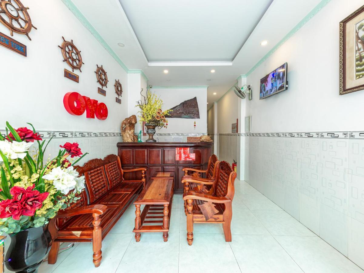 Oyo 828 Hoa Giay Hotel Nha Trang Exterior foto